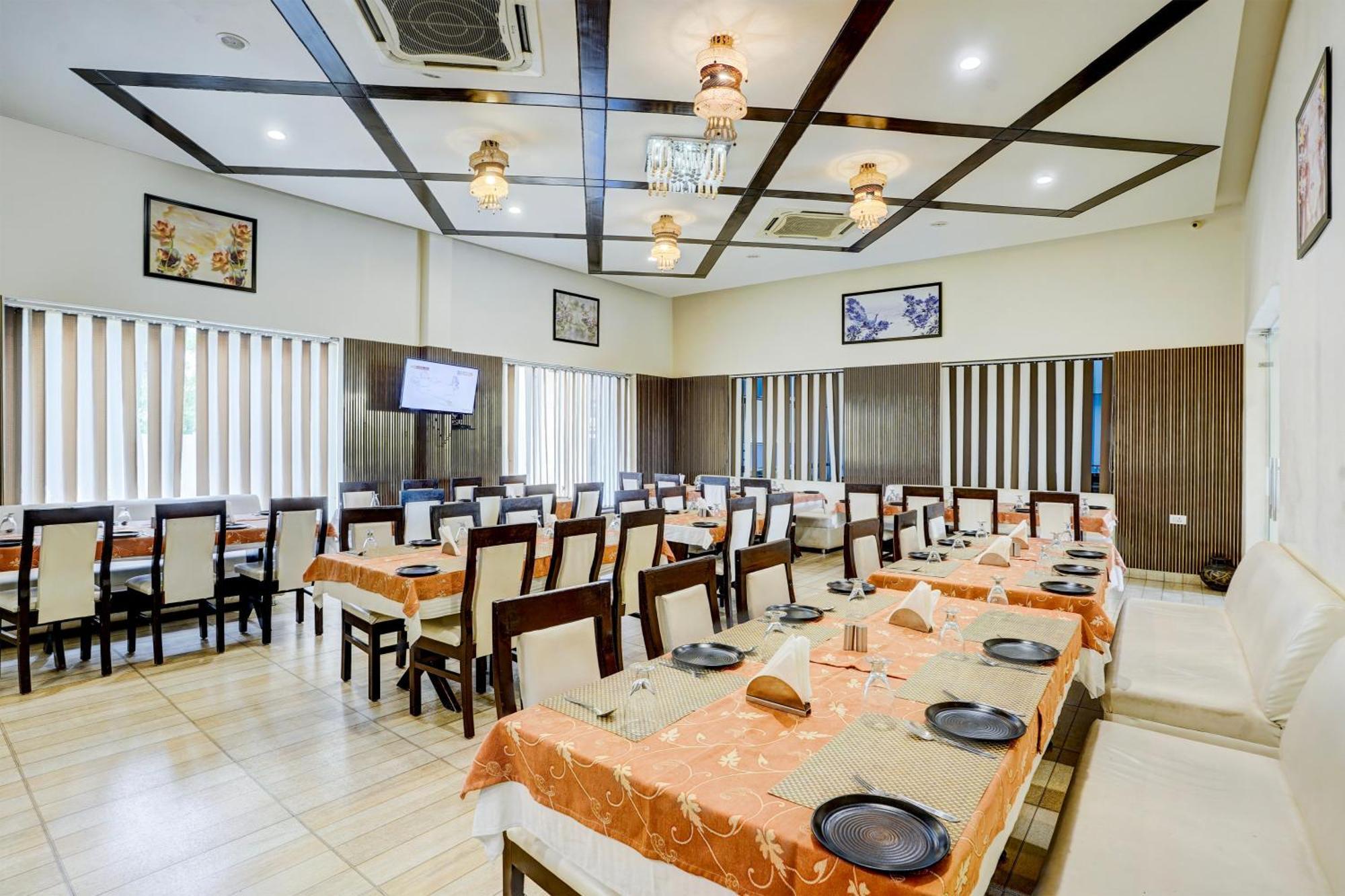 Hotel Amrit Manthan Chittorgarh Екстер'єр фото