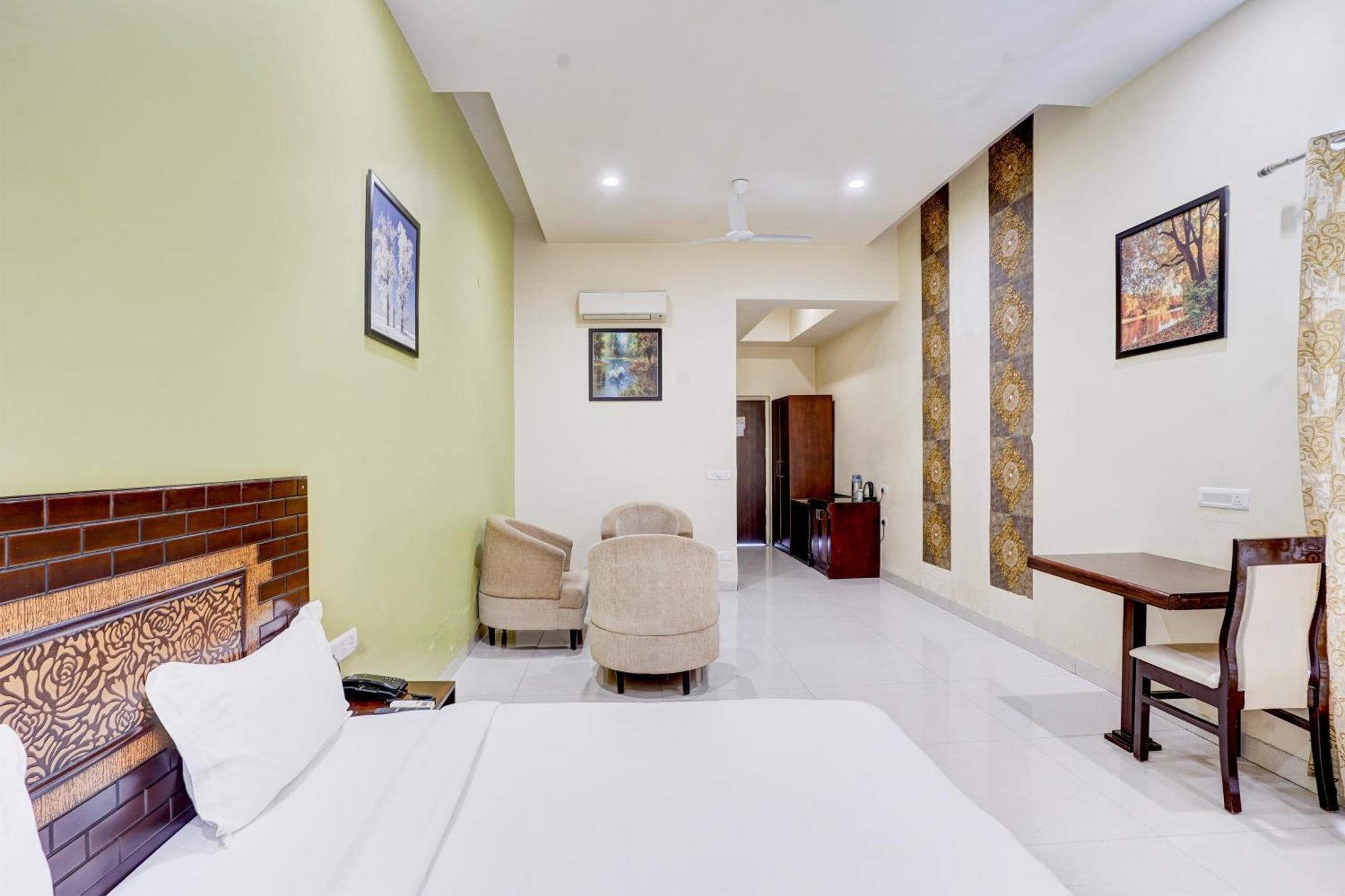 Hotel Amrit Manthan Chittorgarh Екстер'єр фото